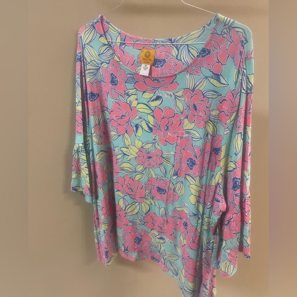 Floral top